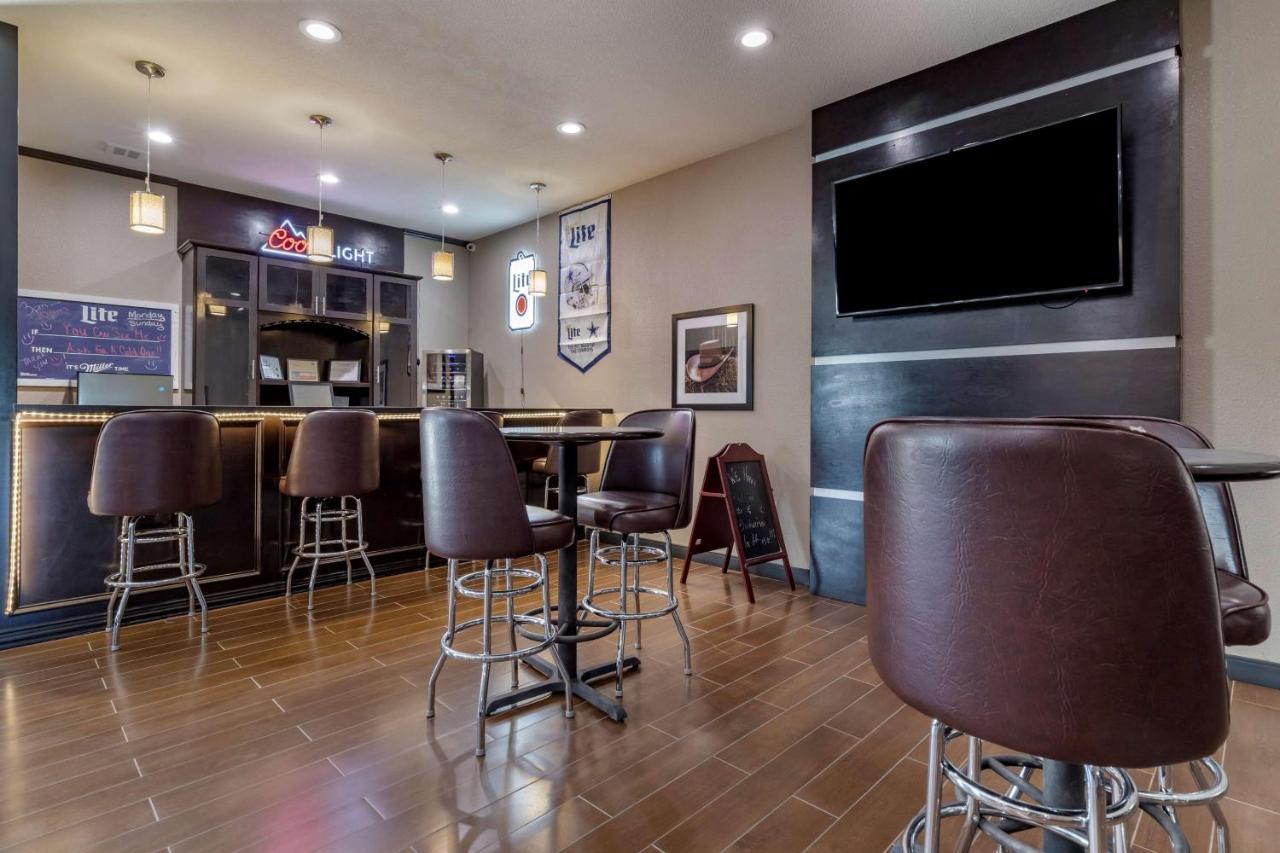 Best Western Plus Big Lake Inn Екстериор снимка