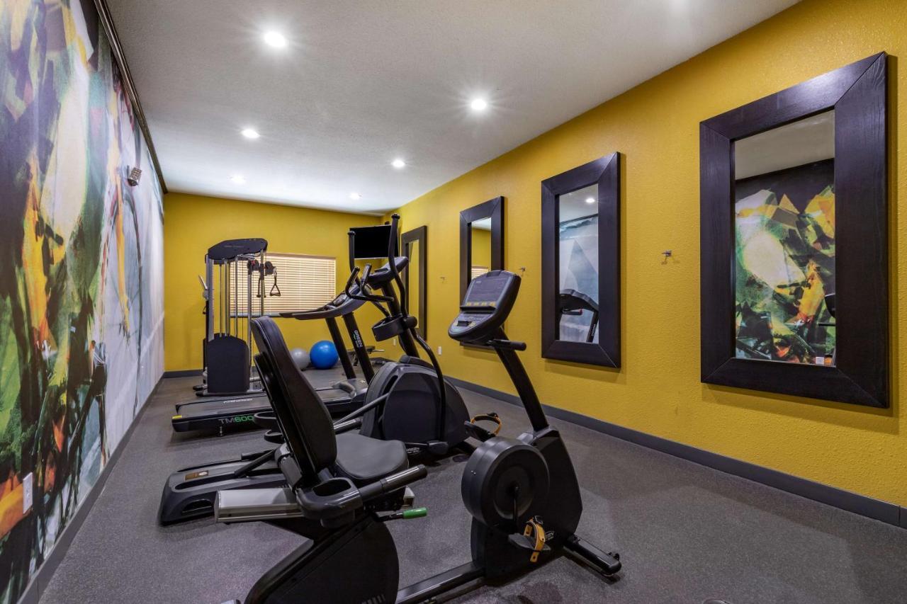 Best Western Plus Big Lake Inn Екстериор снимка