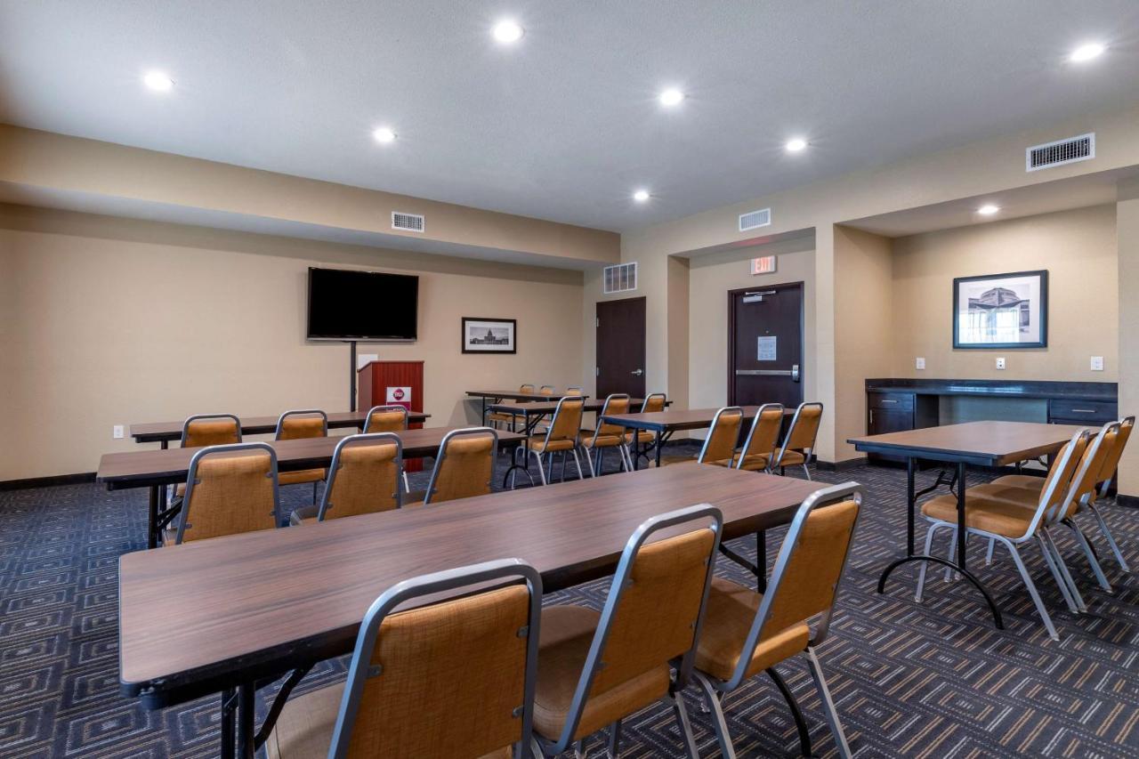 Best Western Plus Big Lake Inn Екстериор снимка