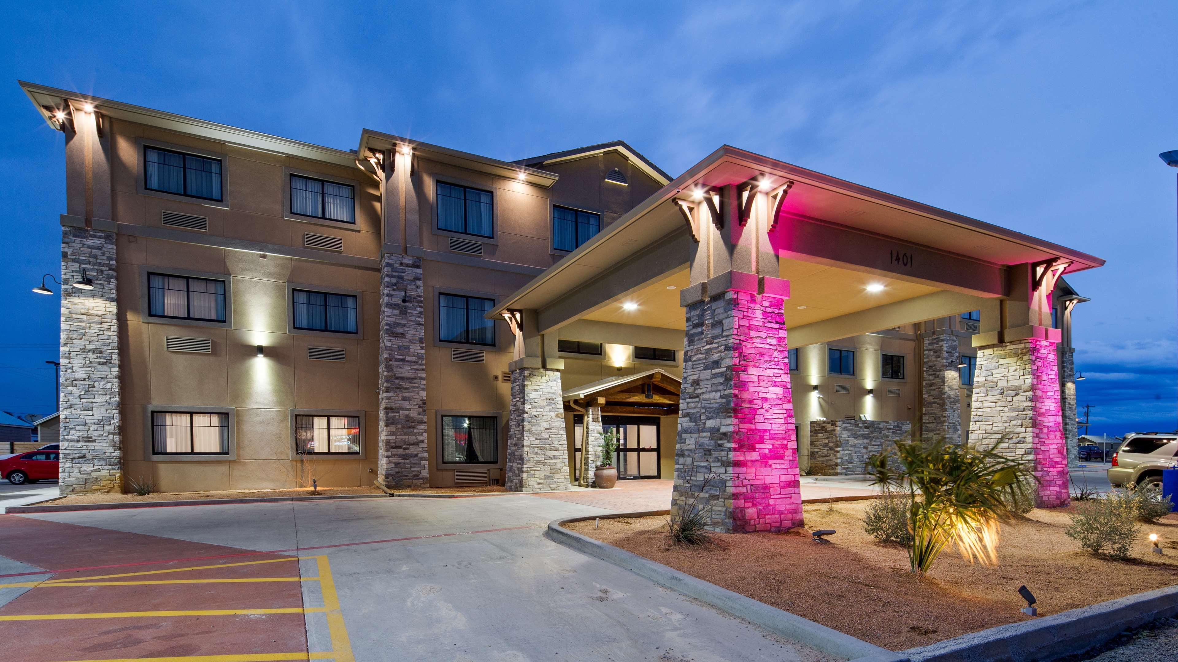 Best Western Plus Big Lake Inn Екстериор снимка