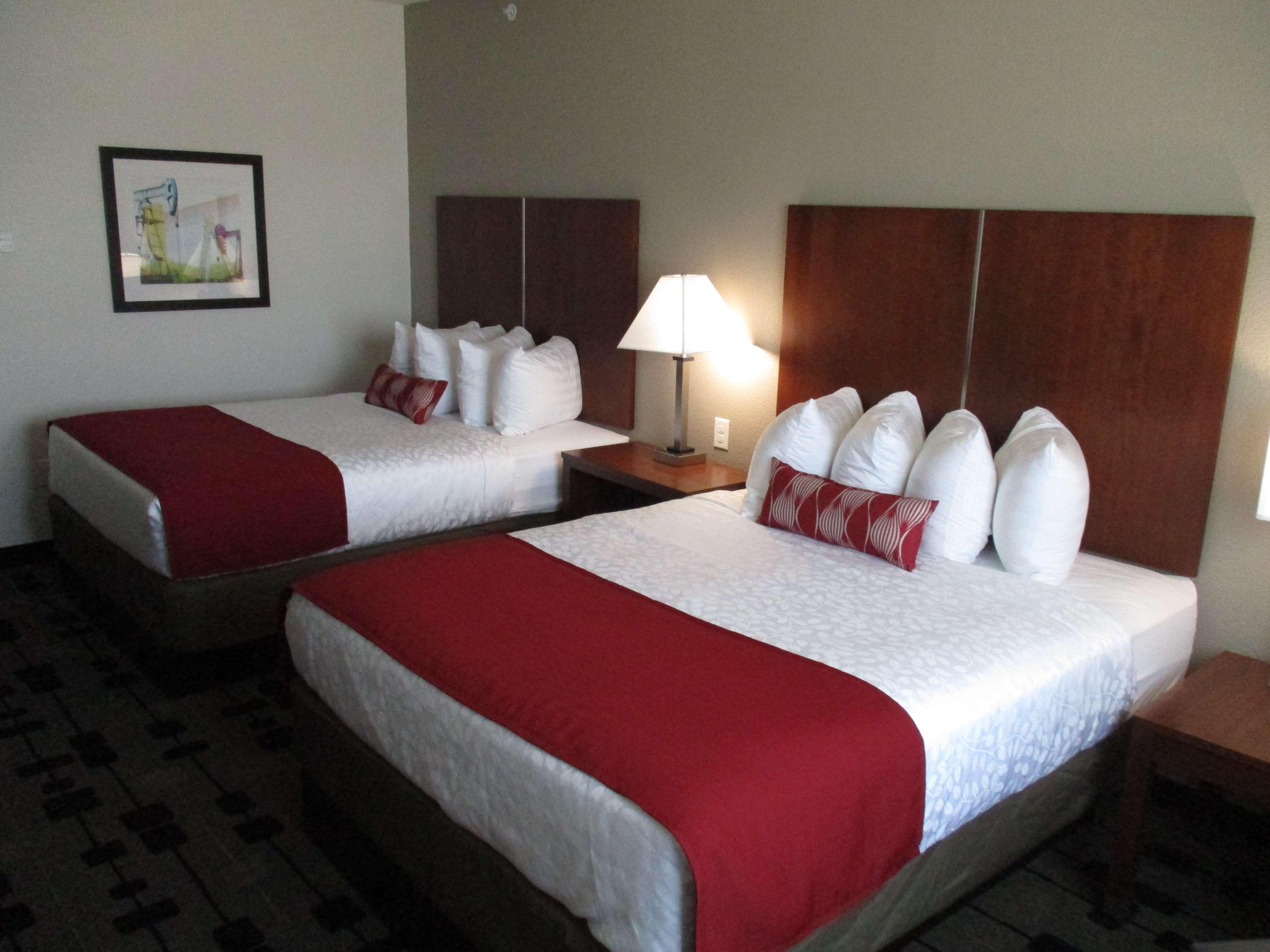 Best Western Plus Big Lake Inn Екстериор снимка